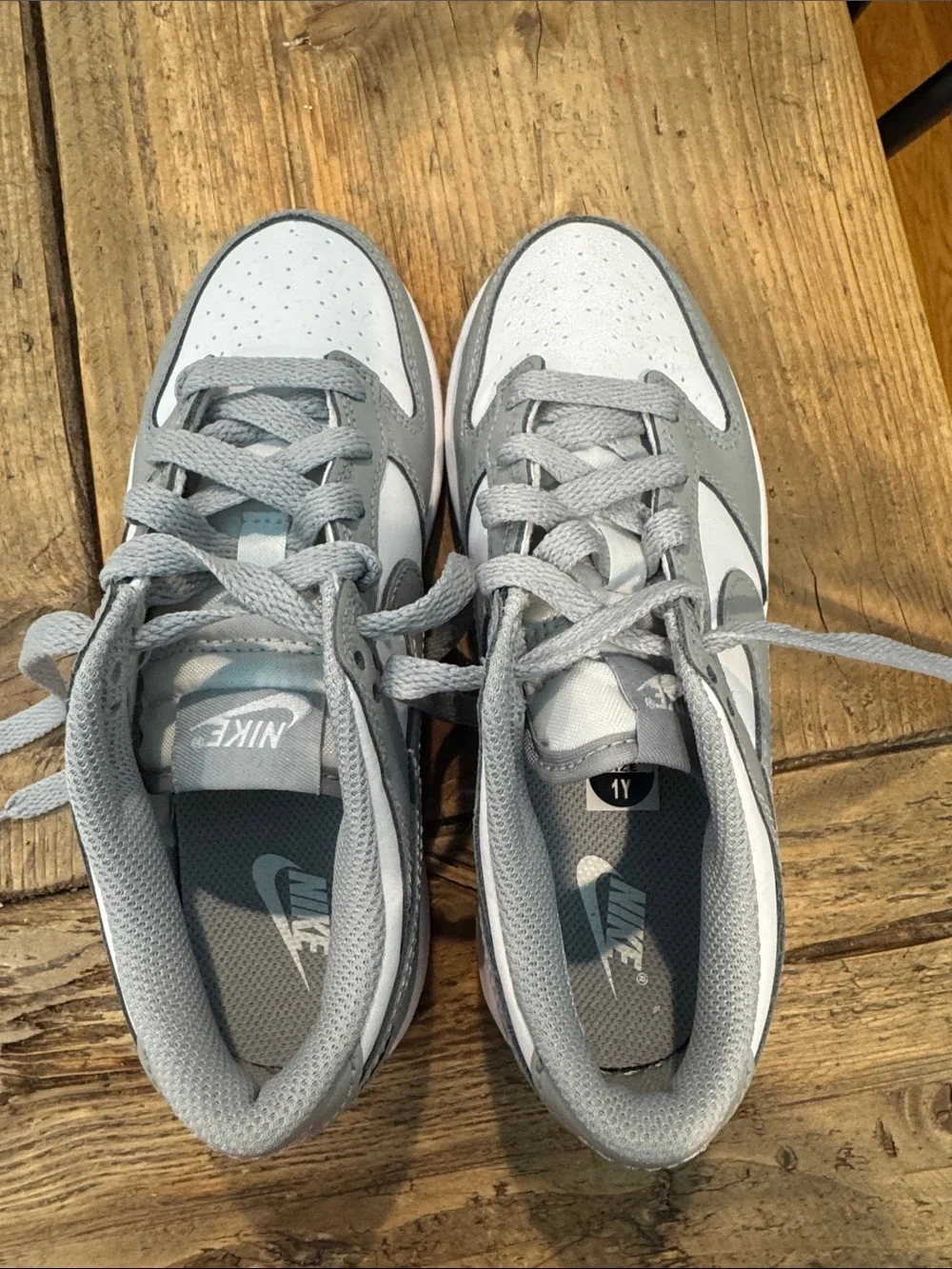 Nike classic low